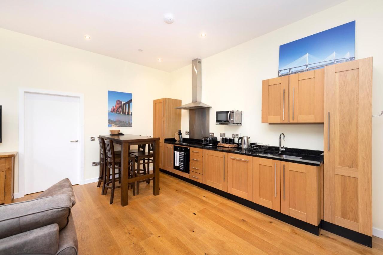 Ferienwohnung Joivy 1 Bed Flat In Old Town, Next To St Giles Cathedral EDI Exterior foto