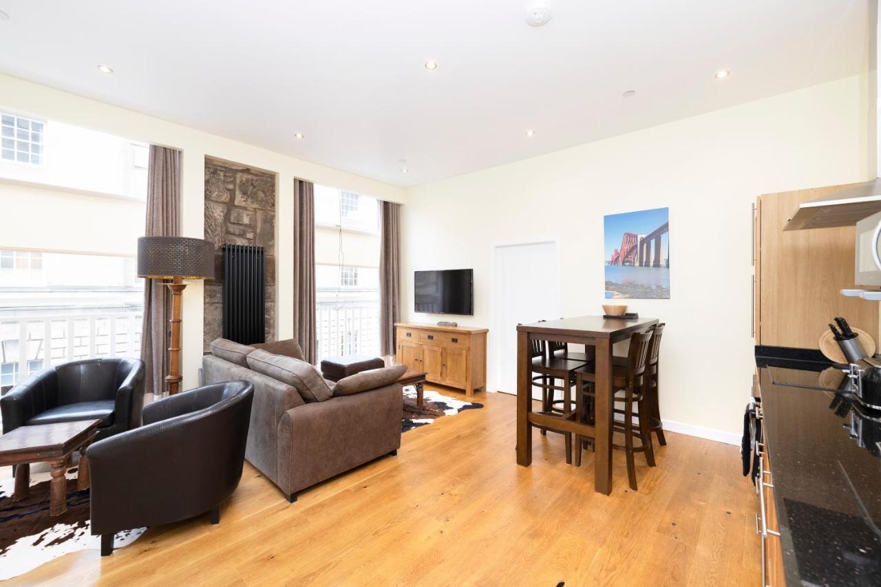 Ferienwohnung Joivy 1 Bed Flat In Old Town, Next To St Giles Cathedral EDI Exterior foto