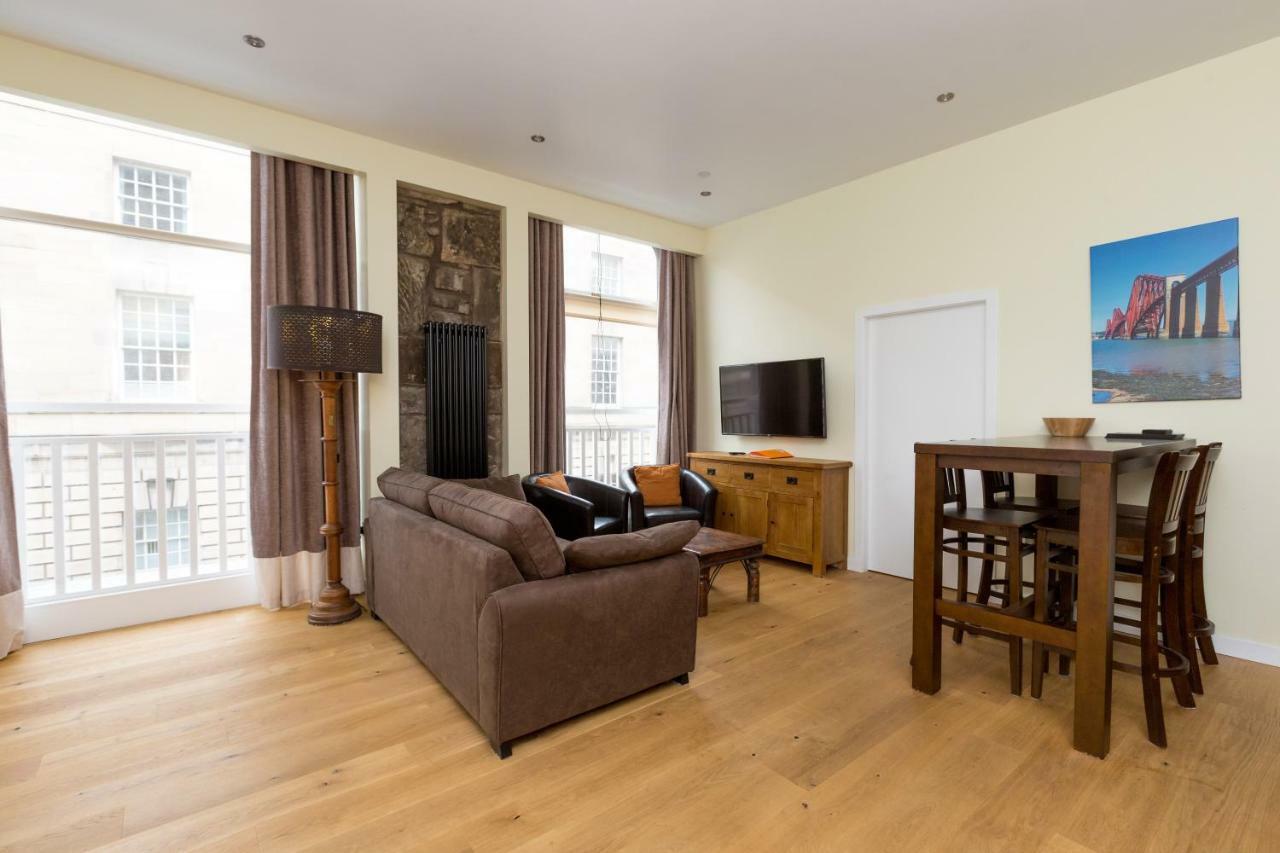 Ferienwohnung Joivy 1 Bed Flat In Old Town, Next To St Giles Cathedral EDI Exterior foto
